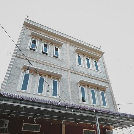 Reddoorz Near Ringroad City Walks Medan Exterior foto